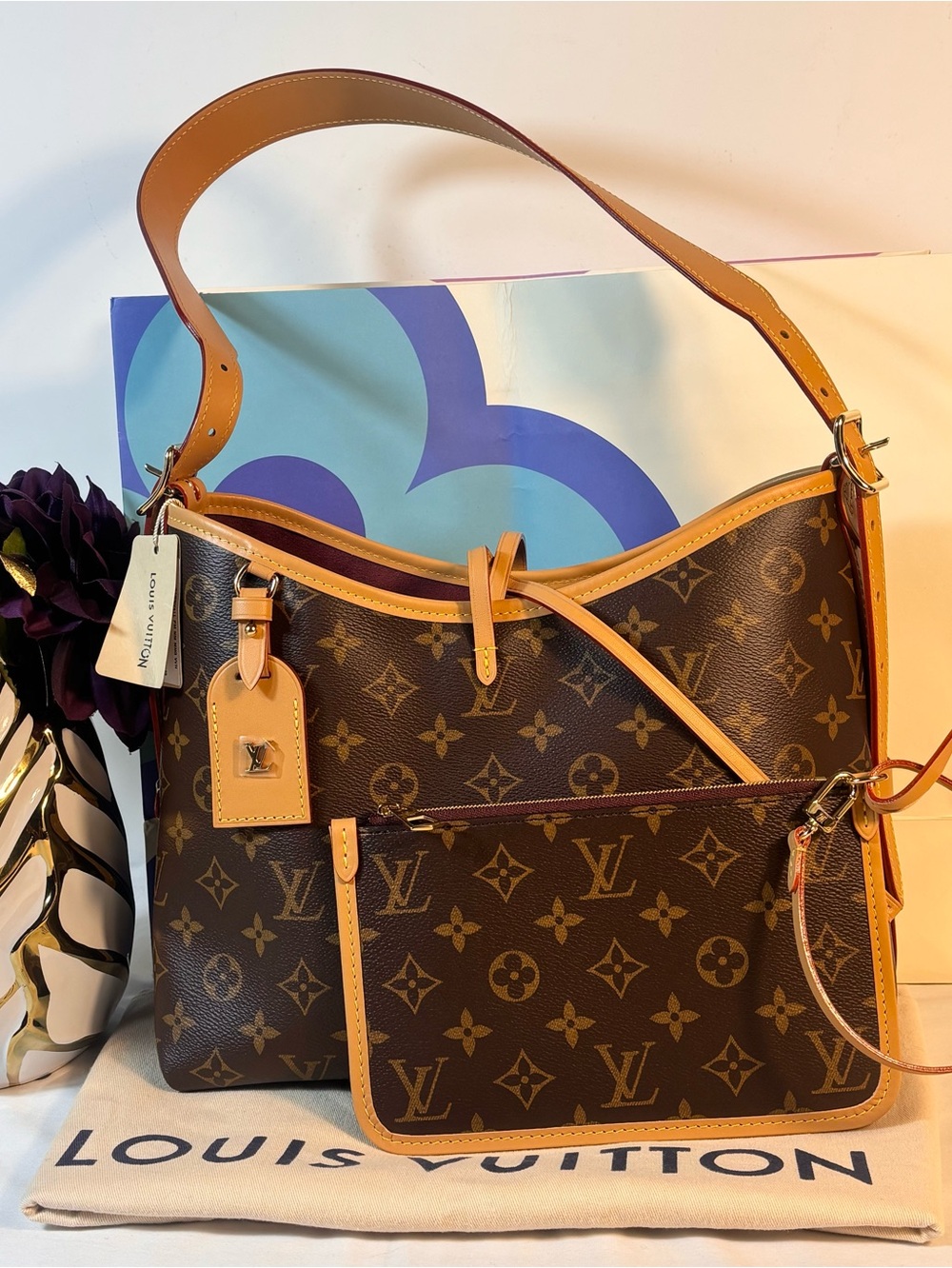 Gorgeous Louis Vuitton Carryall Pm